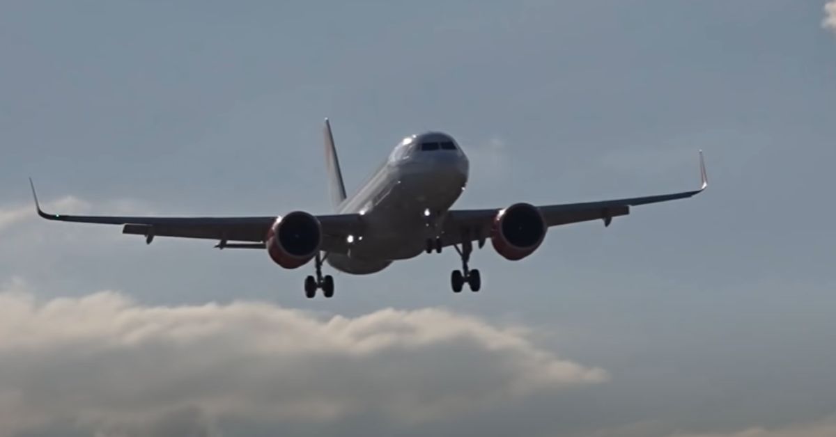 Se incrementará de 25 a 30 por ciento el costo de los boletos de avión por servicios aeroportuarios del AICM Se incrementará de 25 a 30 por ciento el costo de los boletos de avión por servicios aeroportuarios del AICM