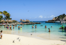 México rompe récord turístico en 2025: Inegi