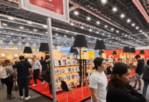 Venta nocturna inicia Feria del Libro de Guadalajara
