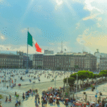 Economía mexicana acelera 0.4% en abril: Inegi